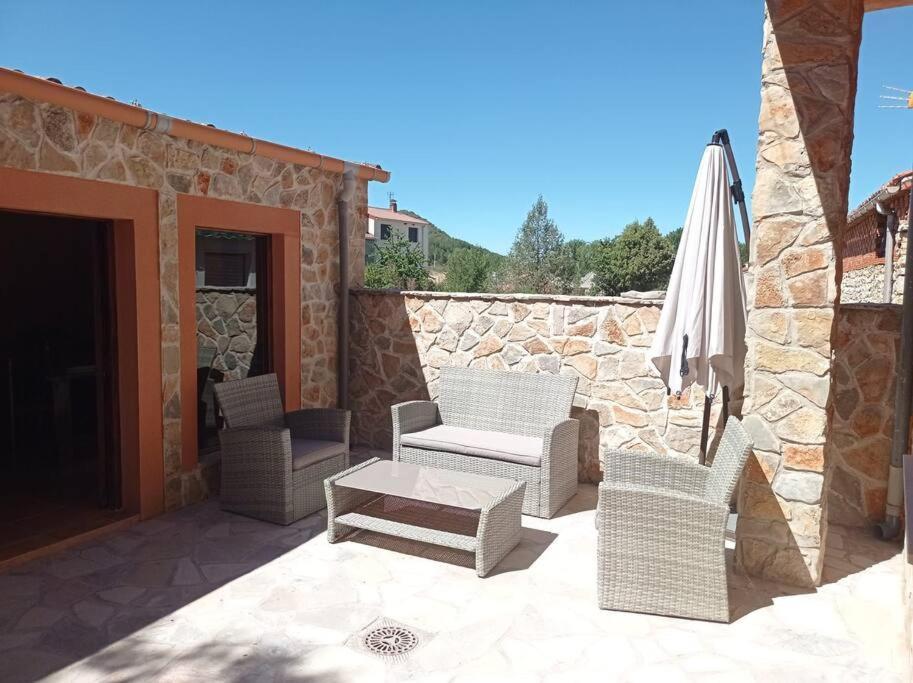 Agradable Casa Antigua Reformada Con Patio Villa Espejon ภายนอก รูปภาพ