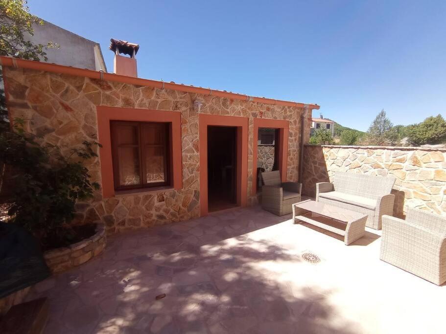 Agradable Casa Antigua Reformada Con Patio Villa Espejon ภายนอก รูปภาพ
