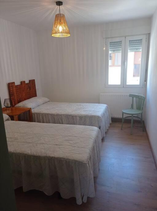 Agradable Casa Antigua Reformada Con Patio Villa Espejon ภายนอก รูปภาพ